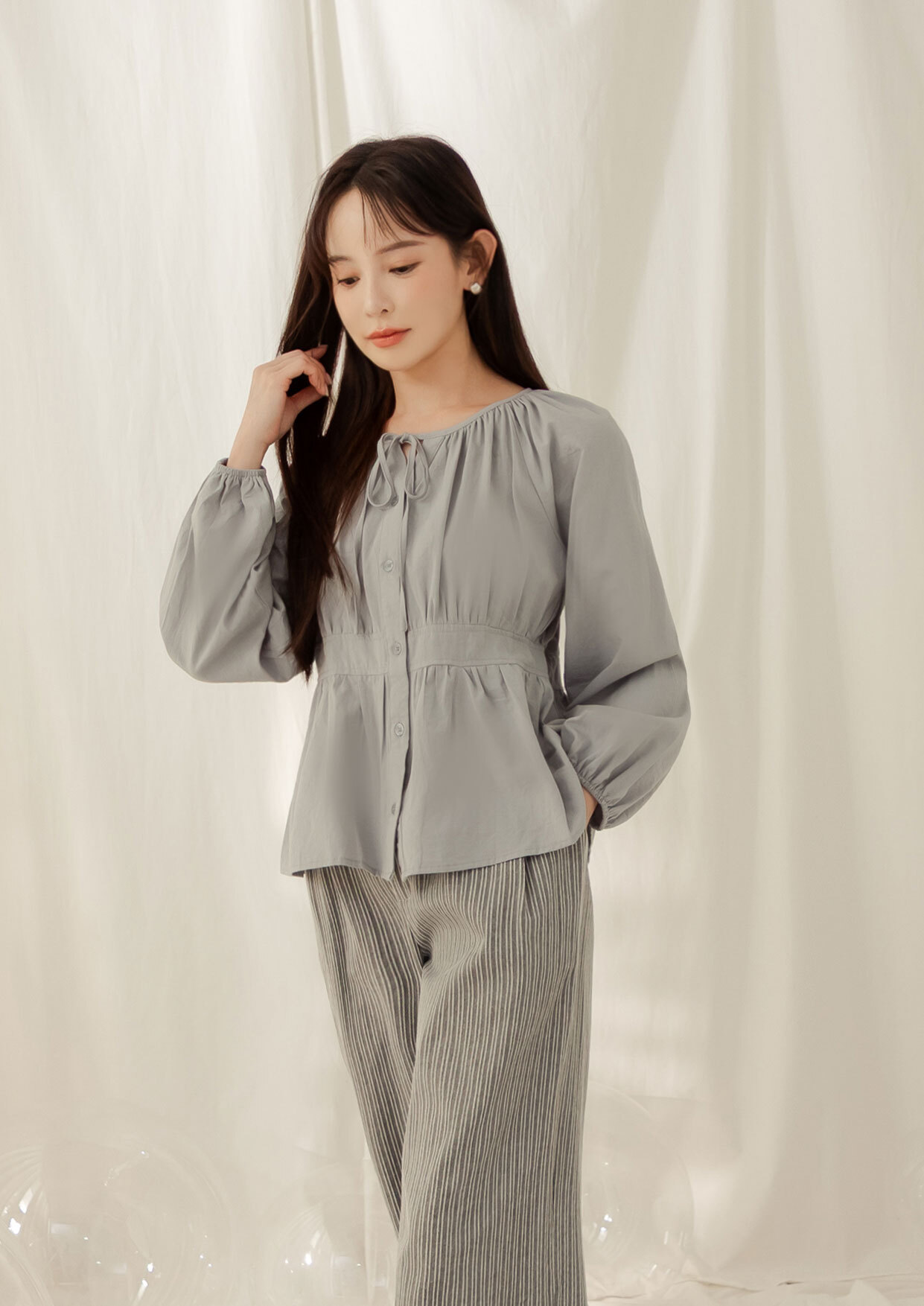 甜美綁帶領排釦上衣