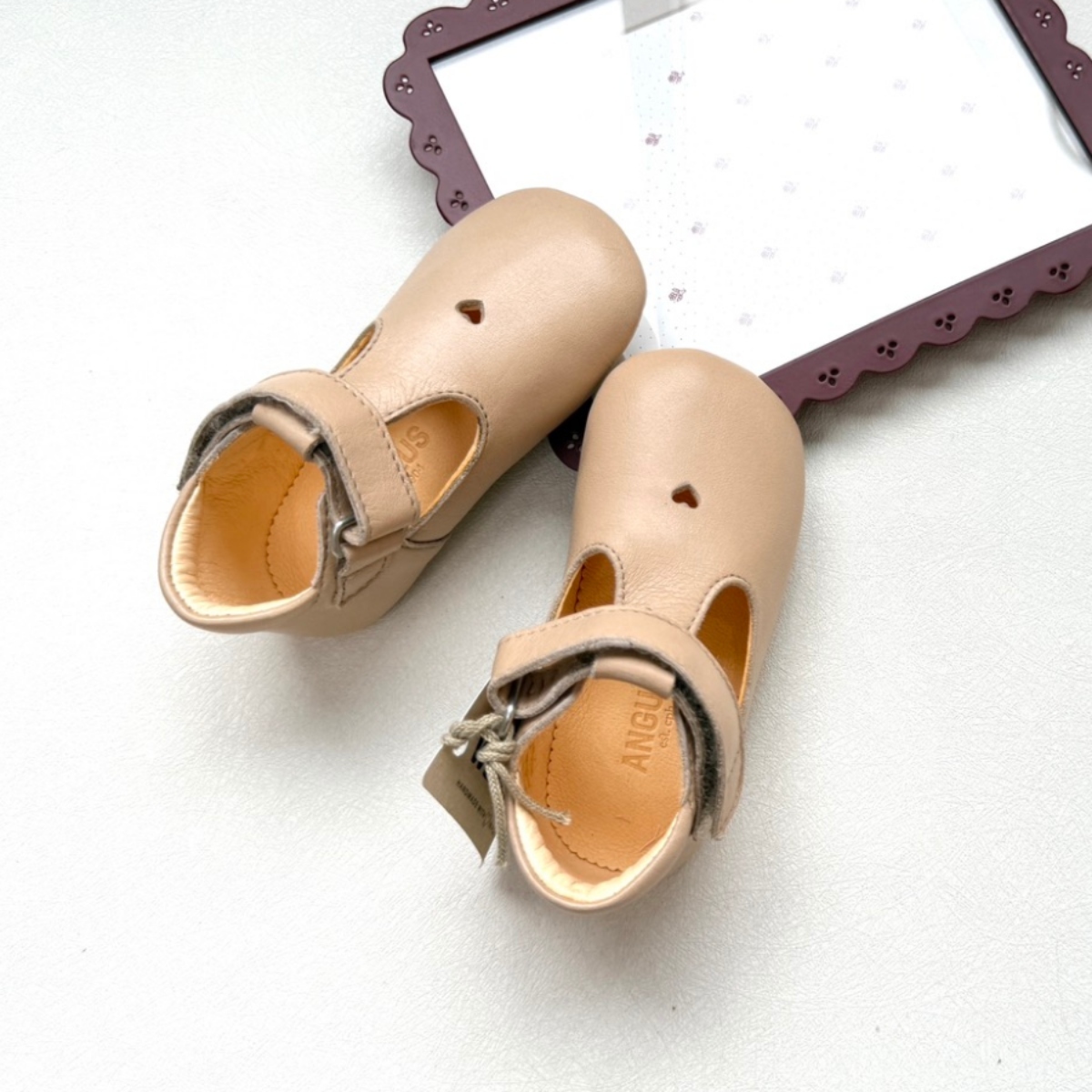 ANGULUS 小愛心學步鞋 Prewalker with heart and velcro closure - Oat