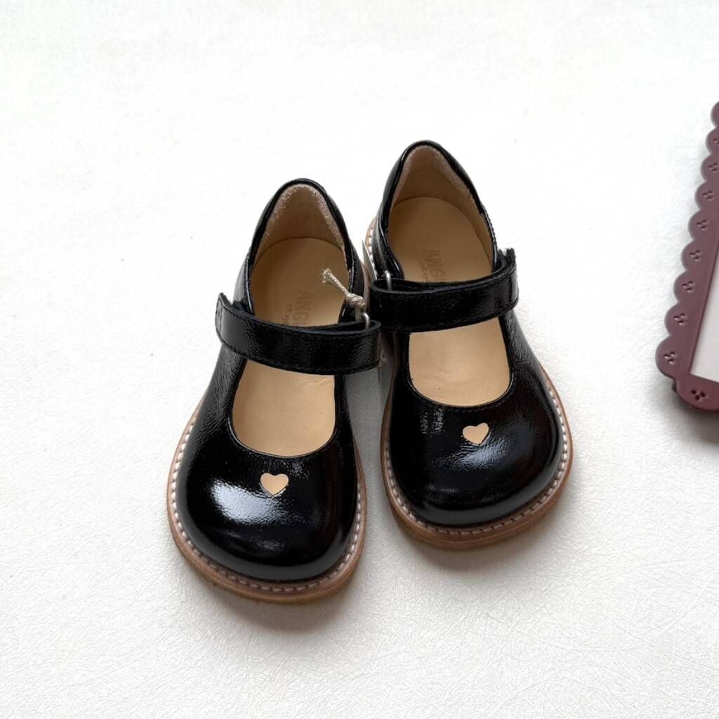 ANGULUS 亮面瑪莉珍愛心鞋 Mary Jane with heart and velcro closure -  Black