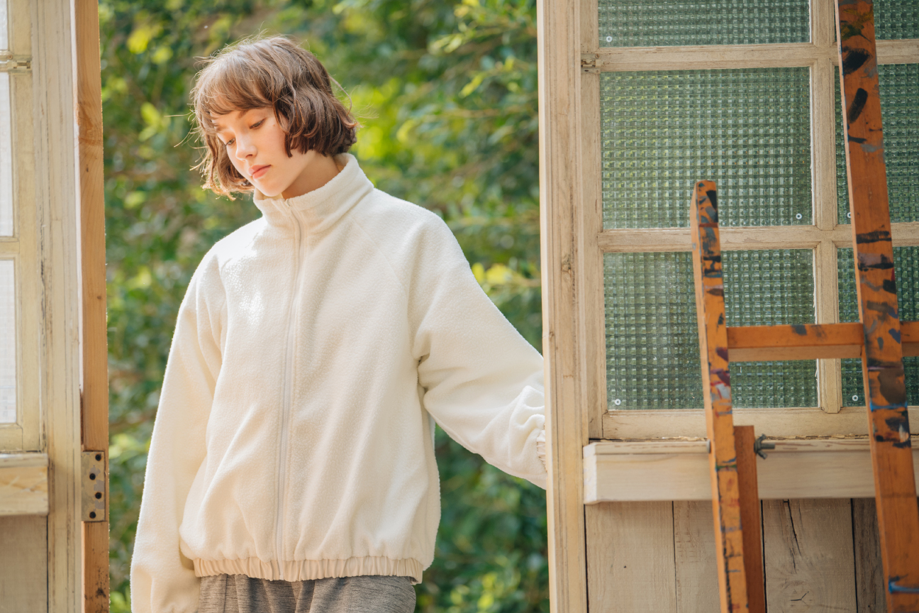 BNE4232 Reversible 空氣層暖外套