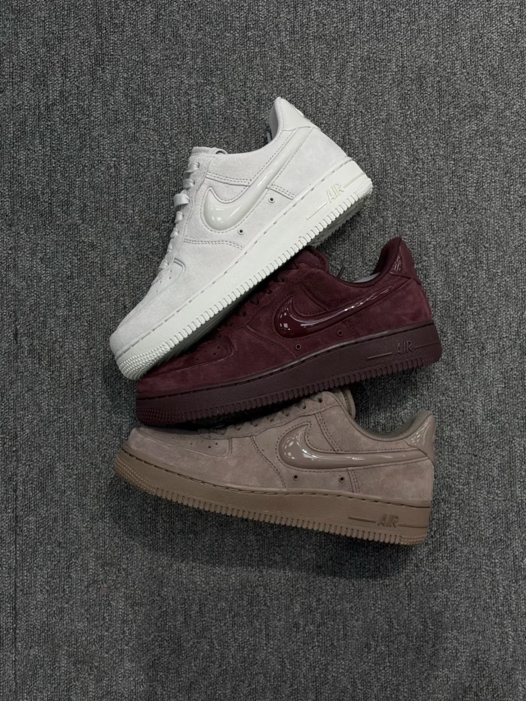 國外限定 NIKE AIR FORCE 絲絨系列 麂皮 立體勾勾