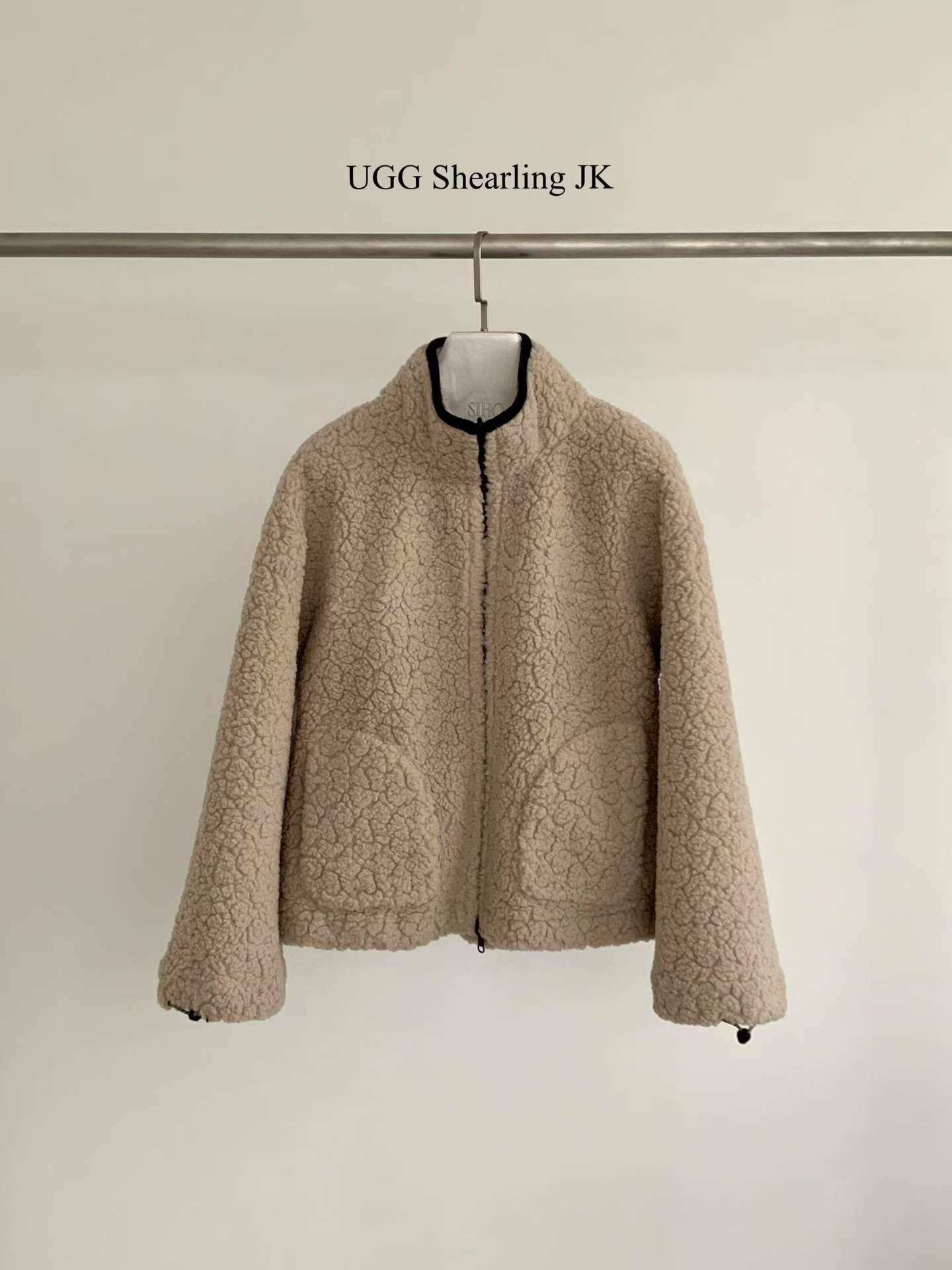 AP5114 羊羔毛小企領拉鏈外套