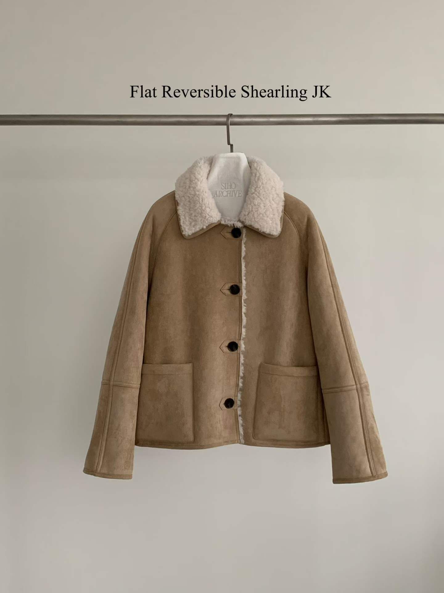 AP5115 羊羔毛翻領麂皮外套