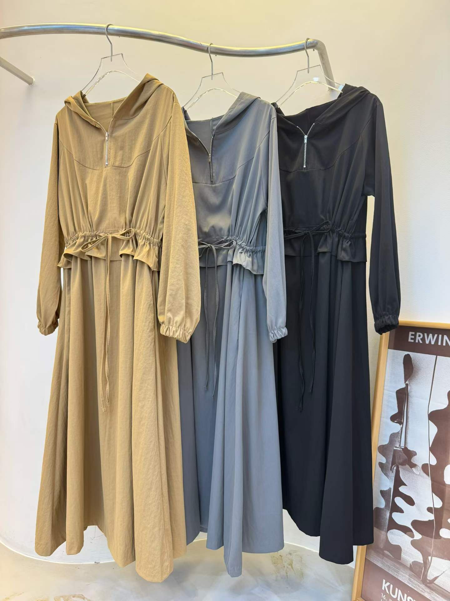 MG5111 休閒連帽收腰連身裙