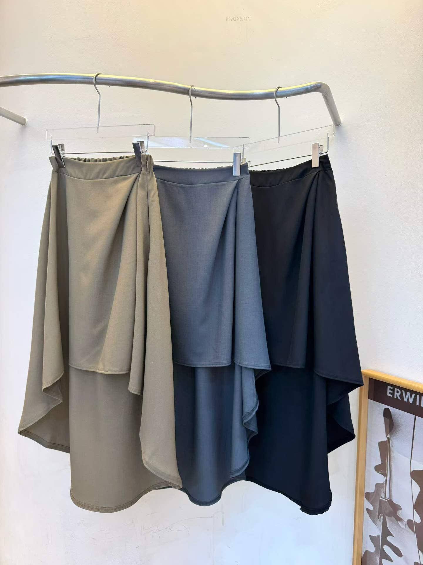 MG5116 前短後長波浪長裙