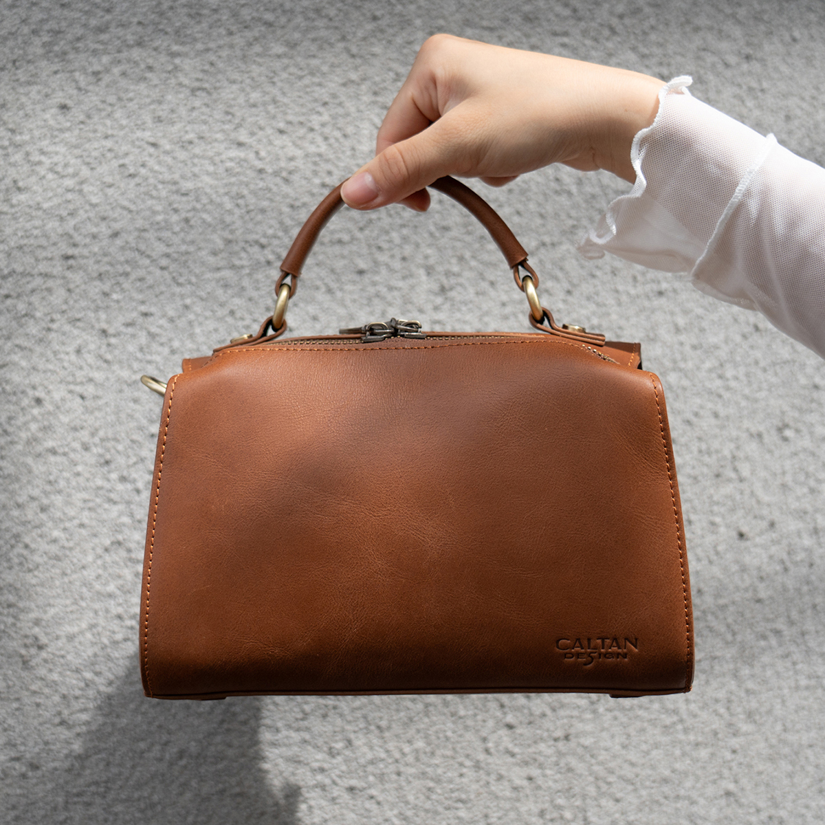 Elm Satchel經典真皮橫式醫生包-234081ht