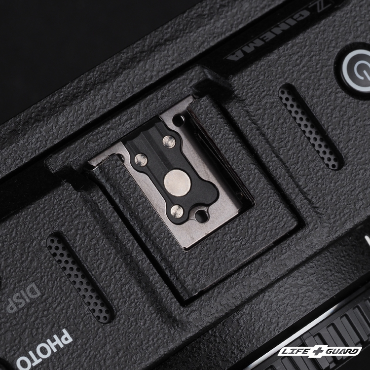 LIFE+GUARD 專機專屬設計開版，Nikon ZR 貼膜細節圖