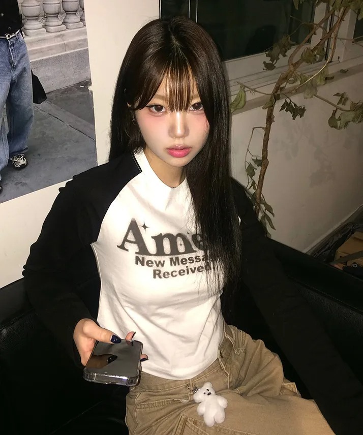 AMES WORLDWIDE ROUND HEM RAGLAN LS TEE