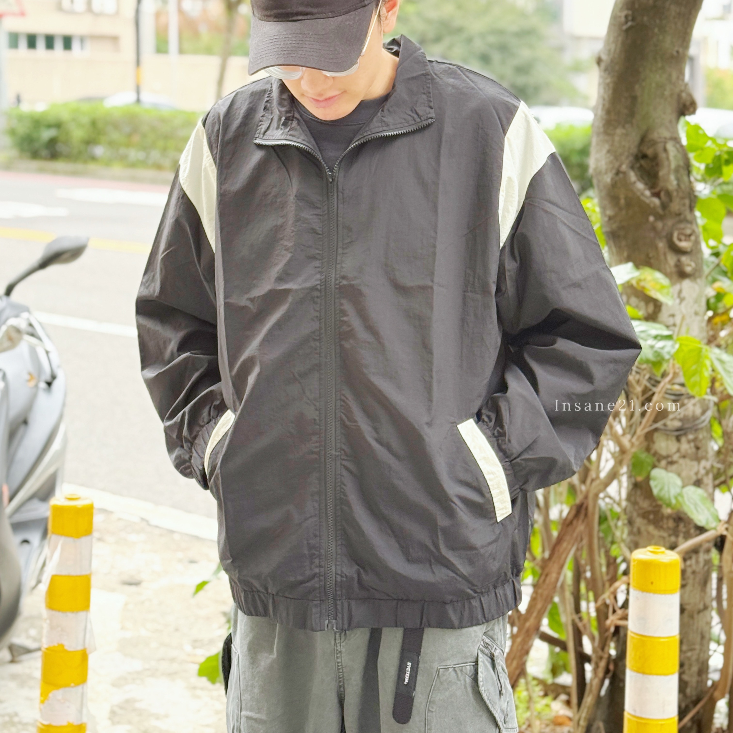 韓風 風衣外套 肩線拼接 跳色 防風 縮口 運動 立領