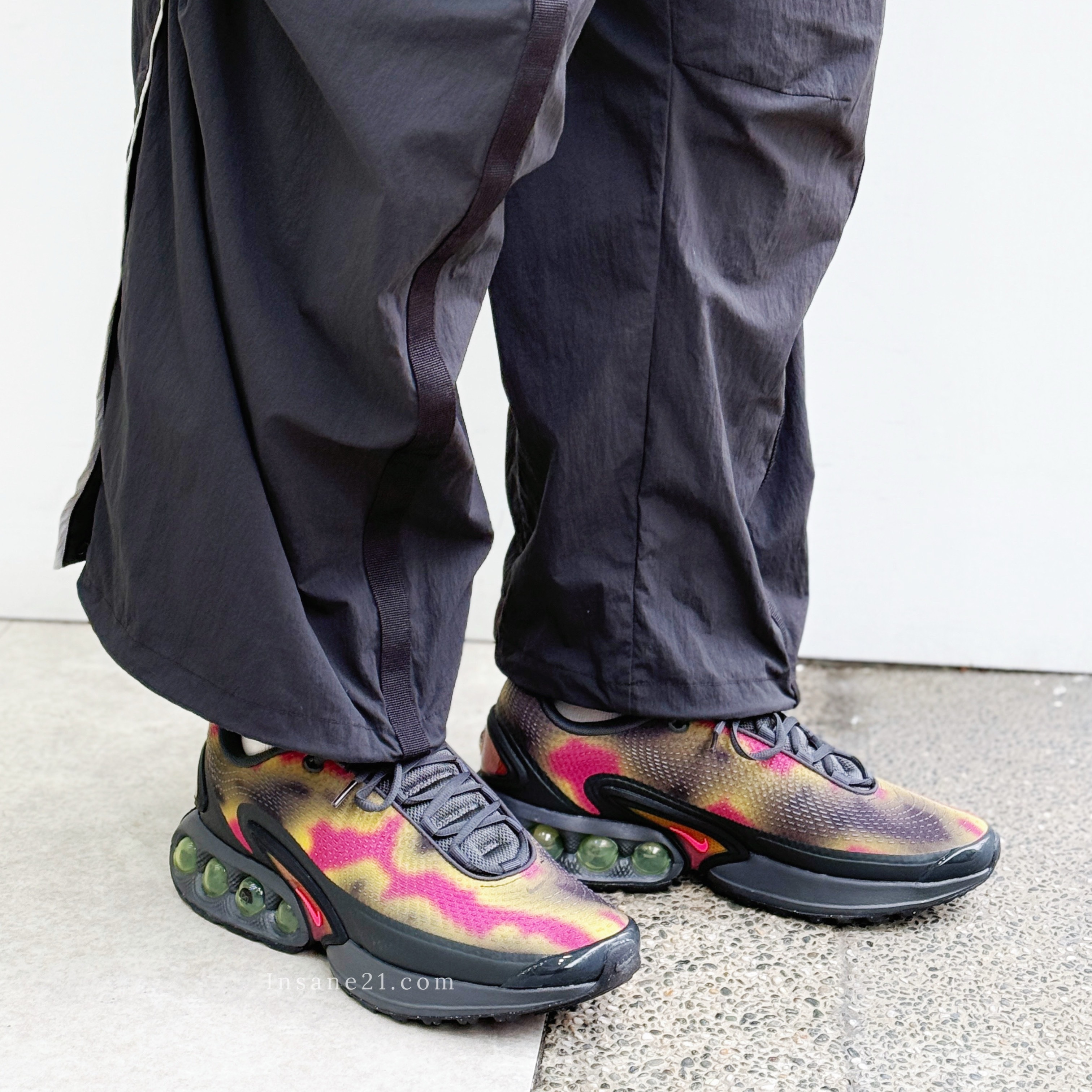 NIKE AIR MAX DN NRG 渲染 黑黃 酒紅 氣墊 緩震 慢跑 男鞋 運動鞋  IB7025-001