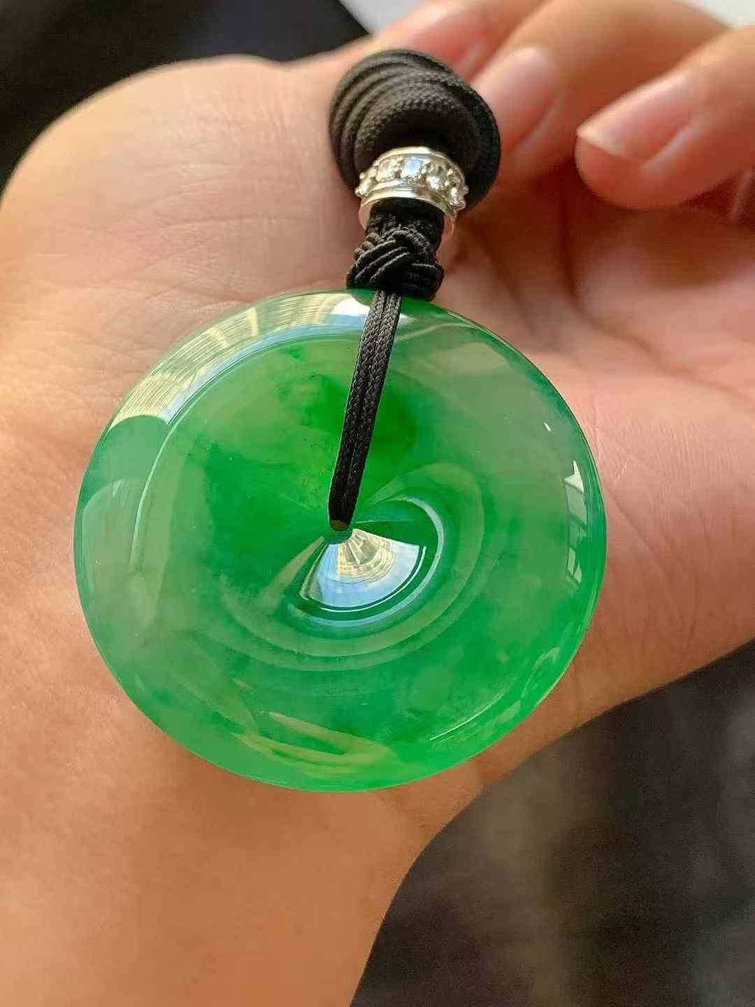 1014357 翡翠平安扣 (40.9mm直徑)