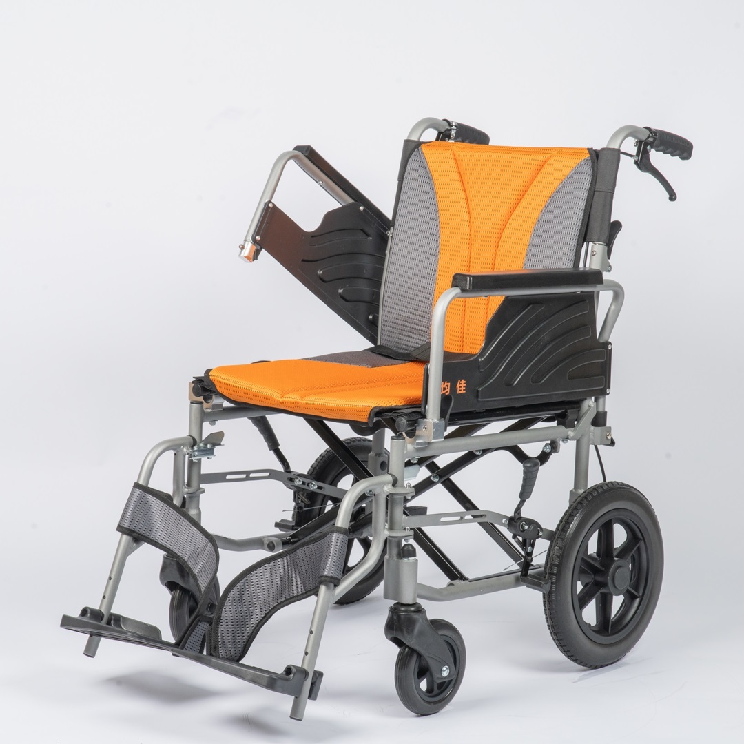 均佳 JW-160 多功能型 鋁合金輪椅(會員獨享價$9975)