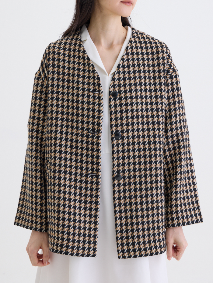 米蘭達V領立裁外套-卡其千鳥