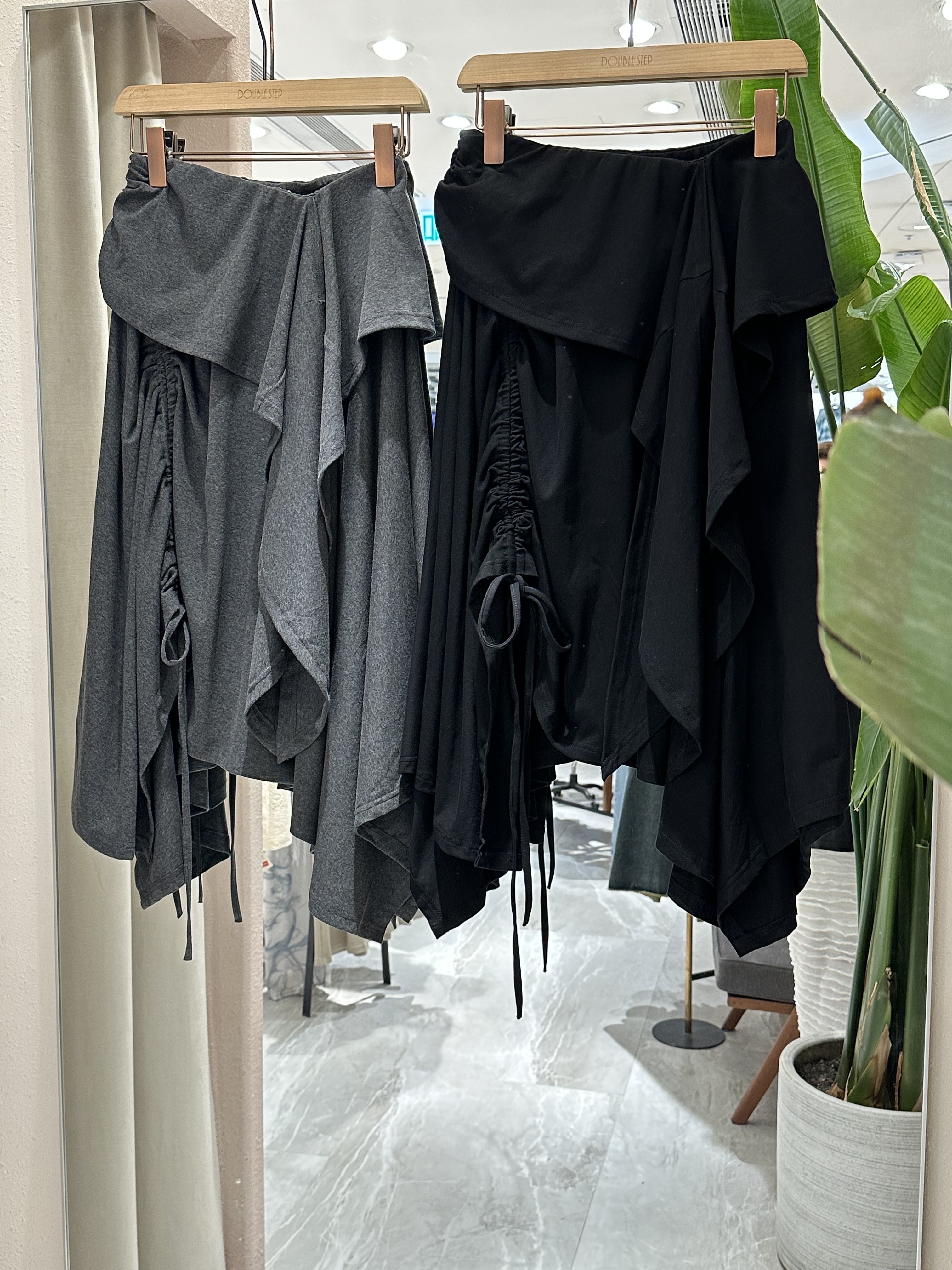 垂墜感不規則布裙 - SK53803