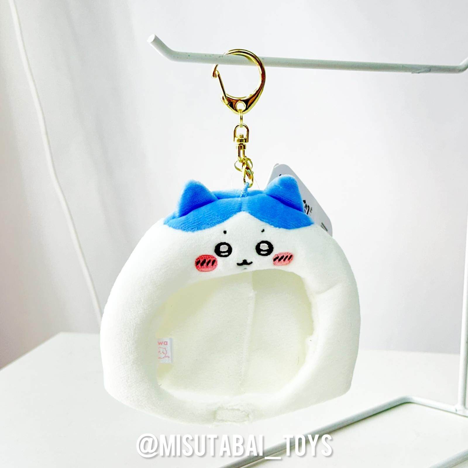 Chiikawa Park Mascot Size Plush Toy Cap (Hachiware)