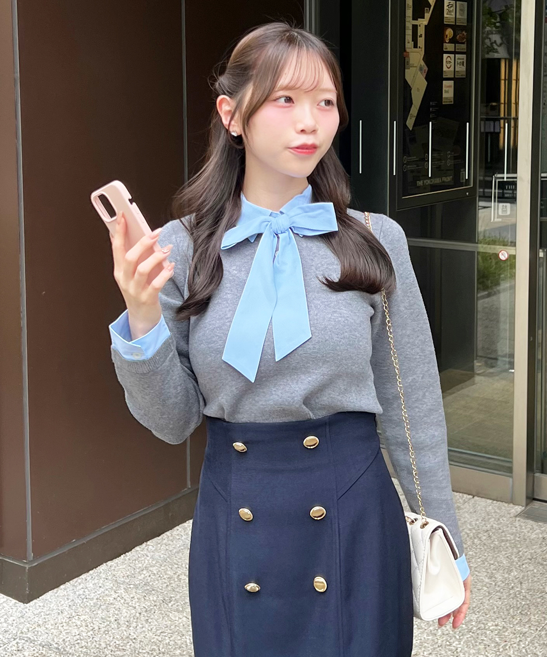 [預購] LILLIAN CARAT 蝴蝶結領拼接針織上衣