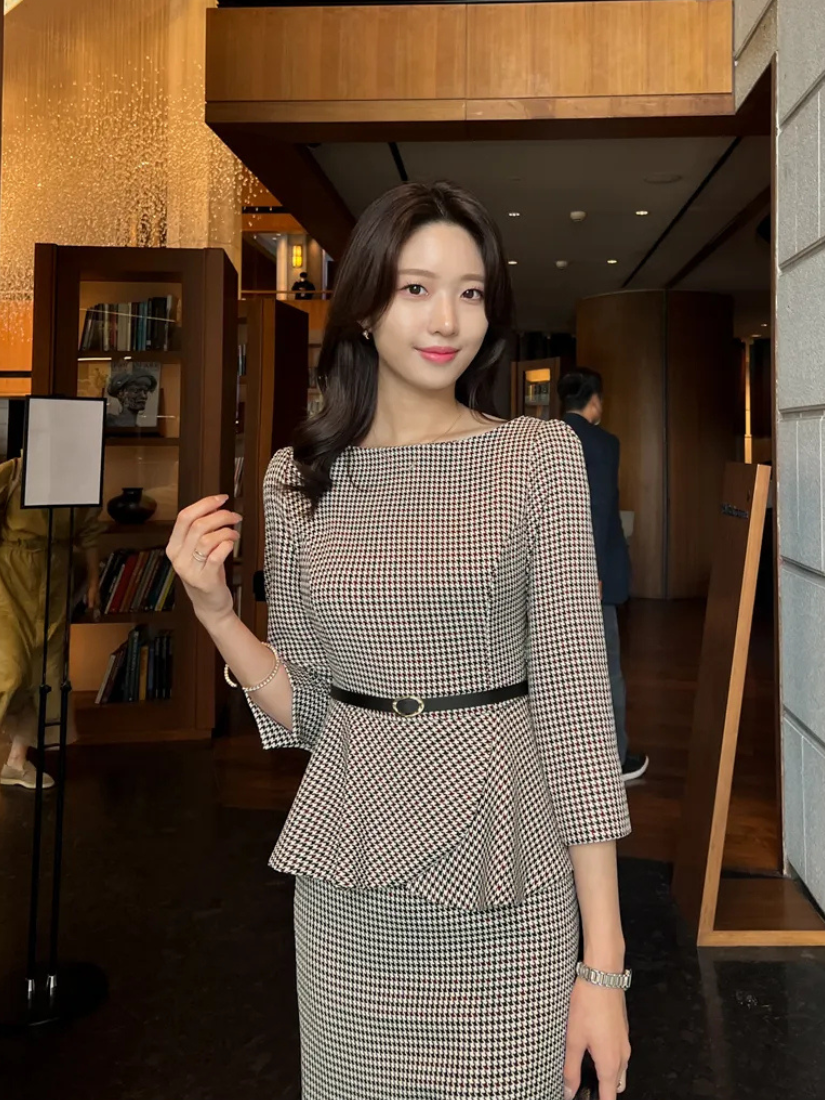 Madeline 千鳥格假兩件包臀洋裝 [ 2色 / S,M ]