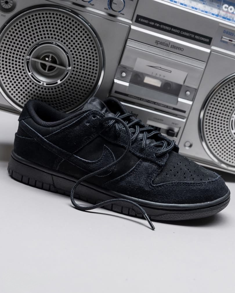 Nike Dunk Low SE Triple Black 黑色 復古 麂皮 低筒休閒鞋 男女鞋
