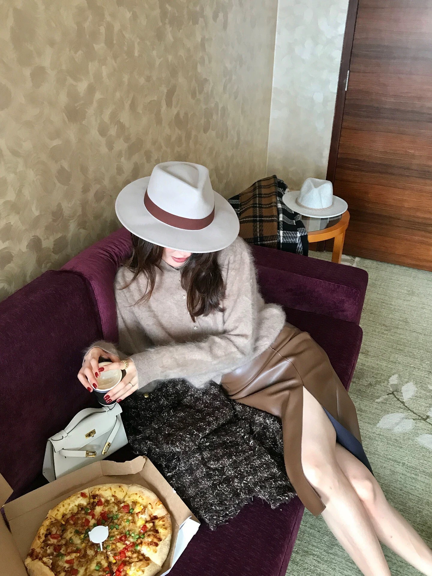 堆堆高領可愛海馬毛排釦上衣罩衫-S-M / 3色 (Elegant & Love)