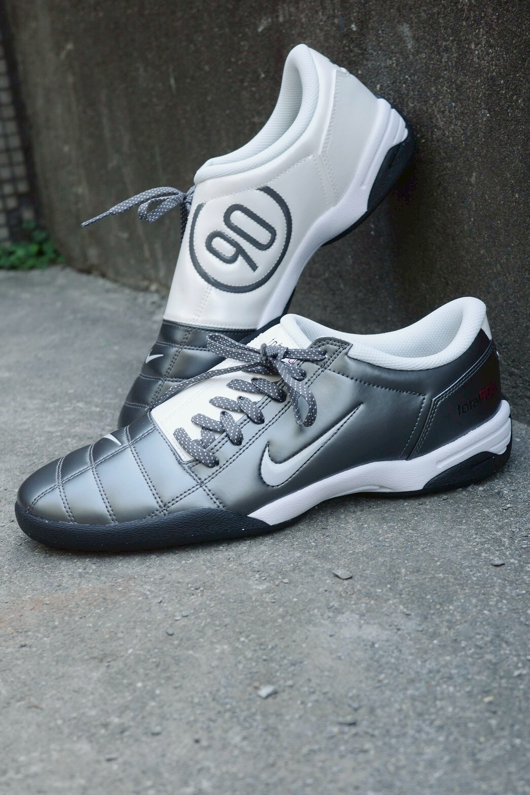 Nike Total 90 深灰  HQ2851-001