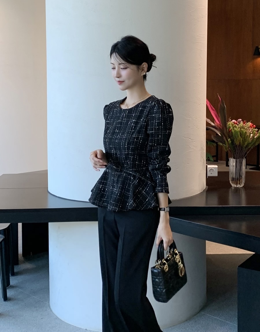 Olga 格紋傘襬腰帶襯衫 [ 2色 / Free ]