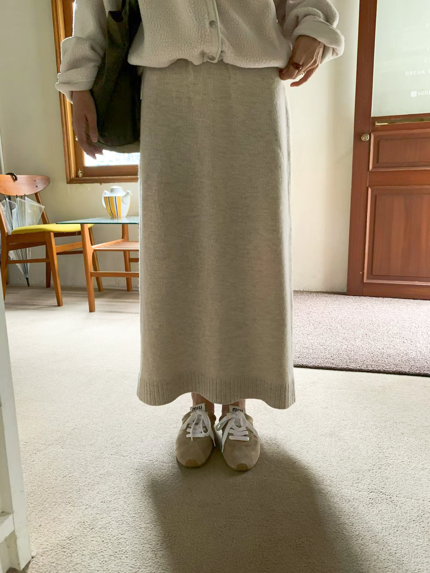 #228N588 奶蓋般的溫柔，粗邊針織半裙