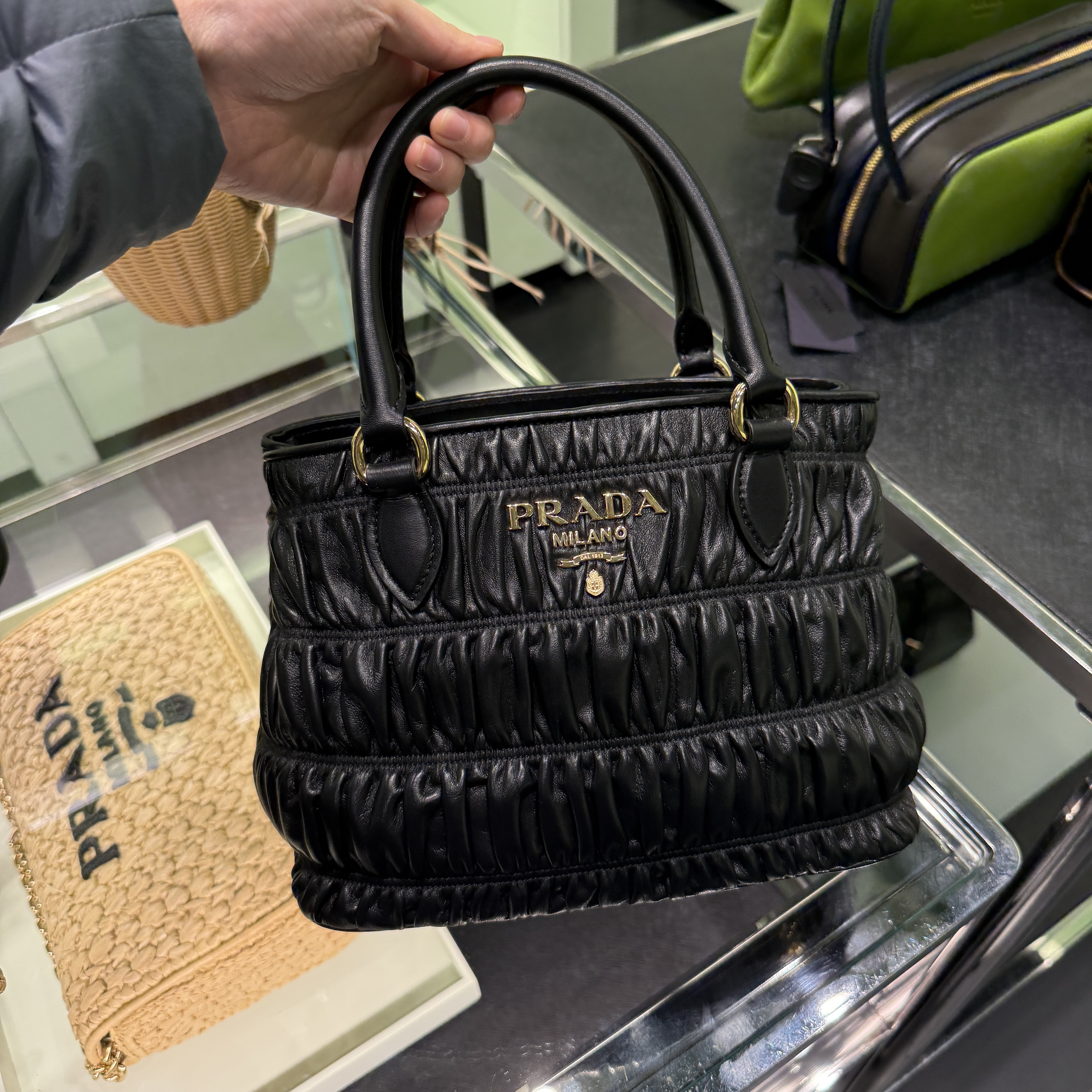 Prada Bag Leather top handle bag Black 1BA172