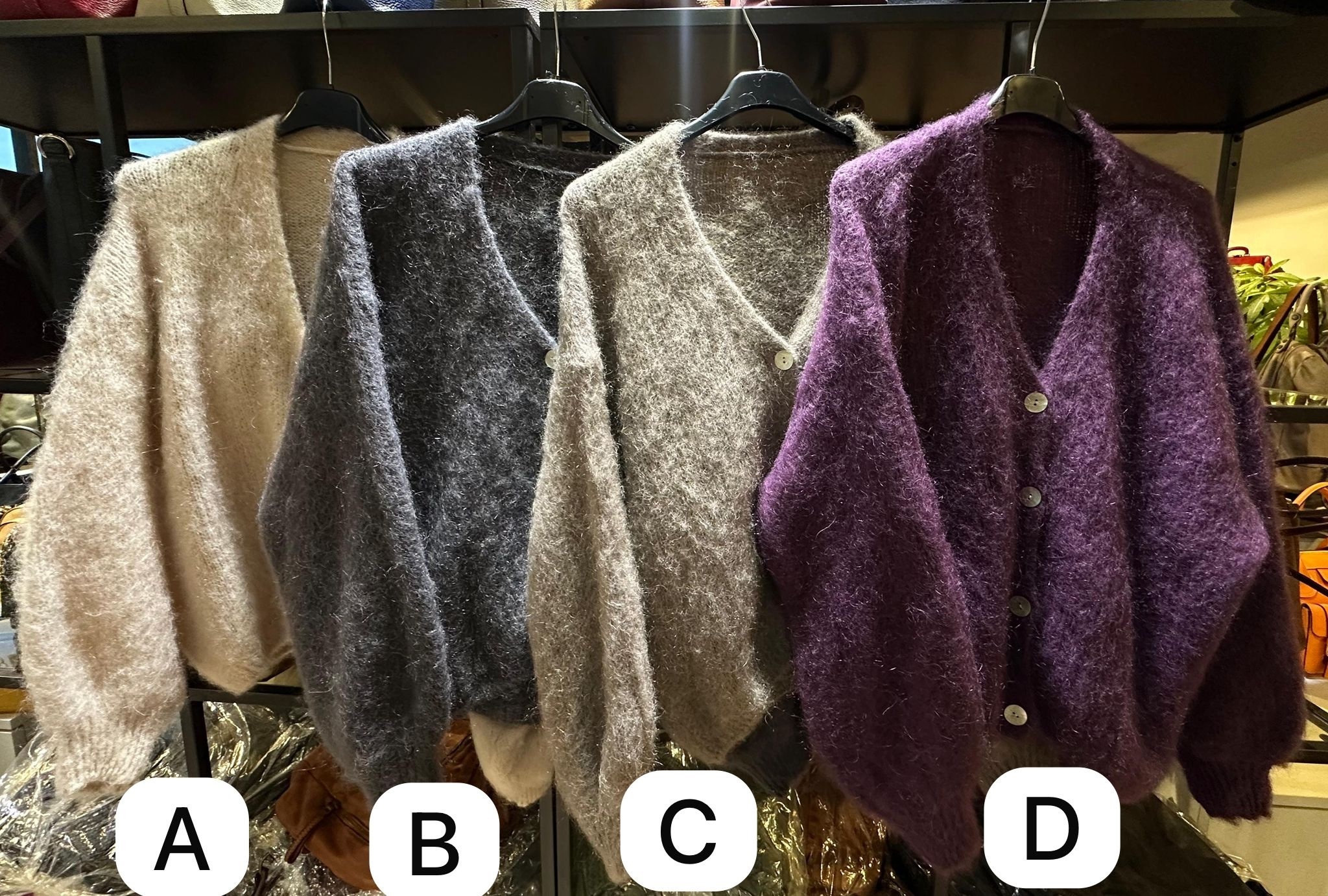 【直播】LL102742 意大利羊駝毛+羊毛冷衫 (厚身短款)