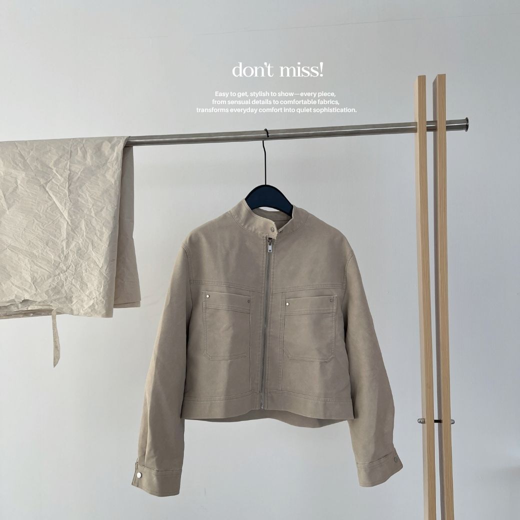 【卡其自帶高級感】DOMISS美式甜酷立領套裝 短版外套+高腰A字裙辣妹穿搭必收 (現貨)