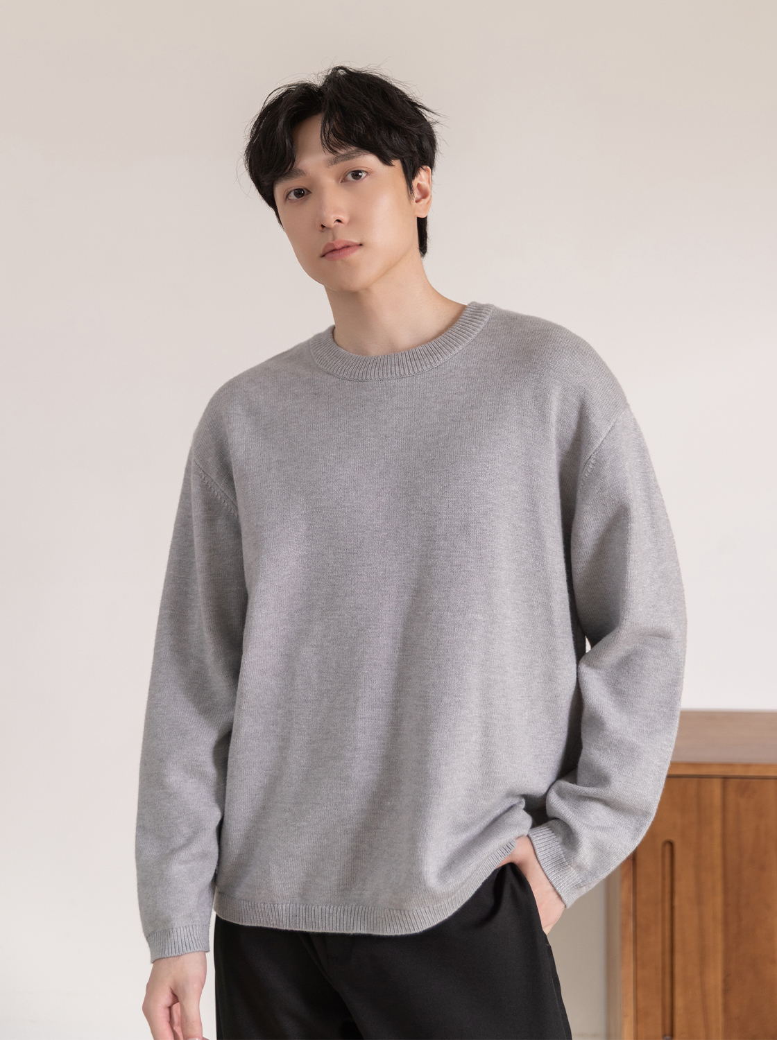 【期間限定】經典簡約圓領毛織