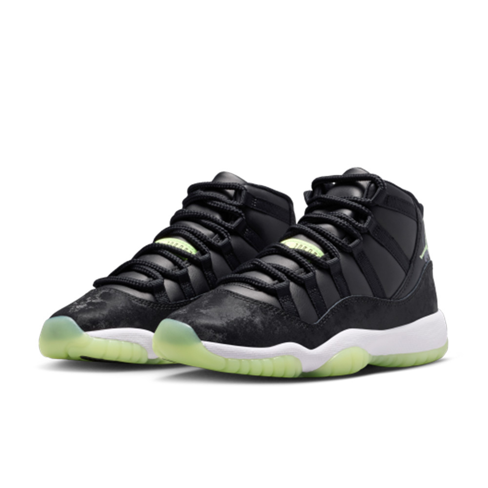 Nike Air Jordan 11 Retro Black Barely Volt 黑綠 IB1378-001