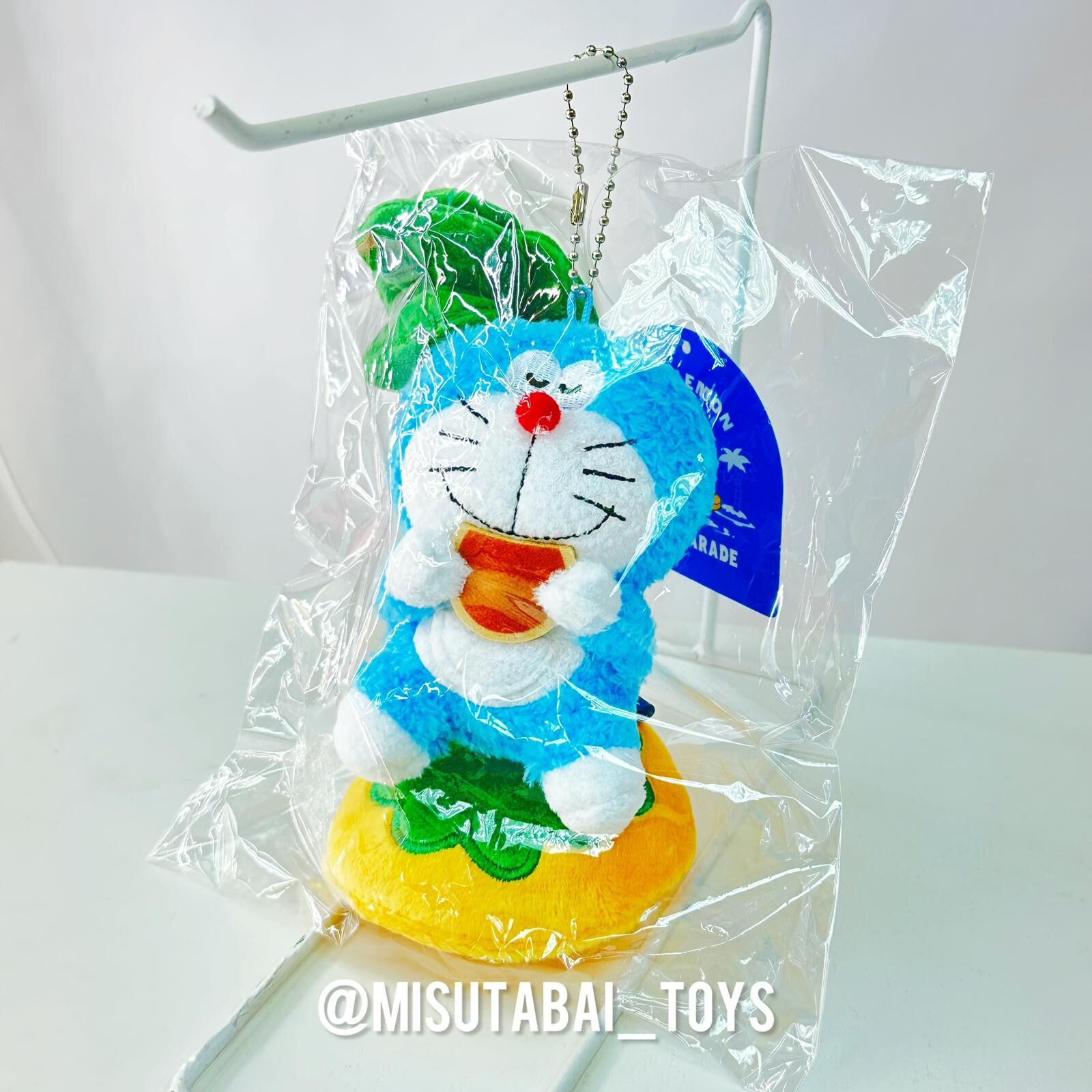 A05. Doraemon Plush Keychain - Palm Tree 毛絨鎖匙扣 - 棕櫚樹款 (Water Parade 2025)