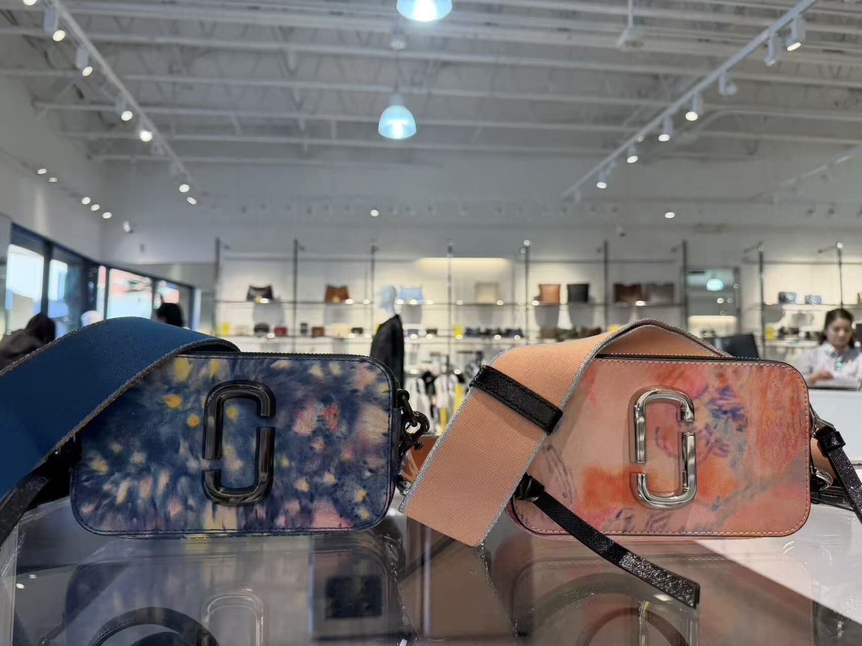 【預購】Marc Jacobs H102801 Snapshot 相機包