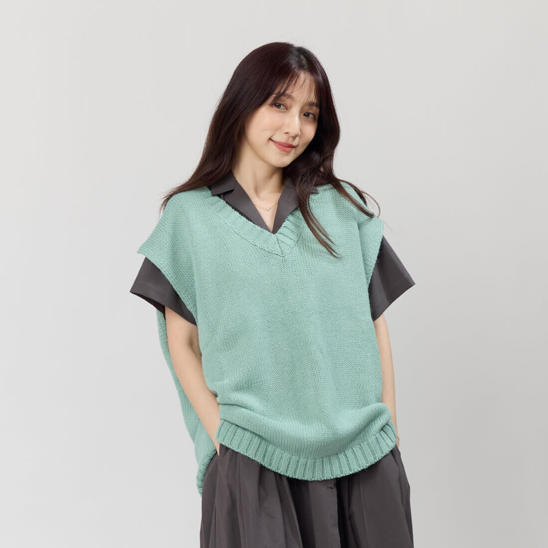 DeniseV領小岔寬版背心/湖水綠