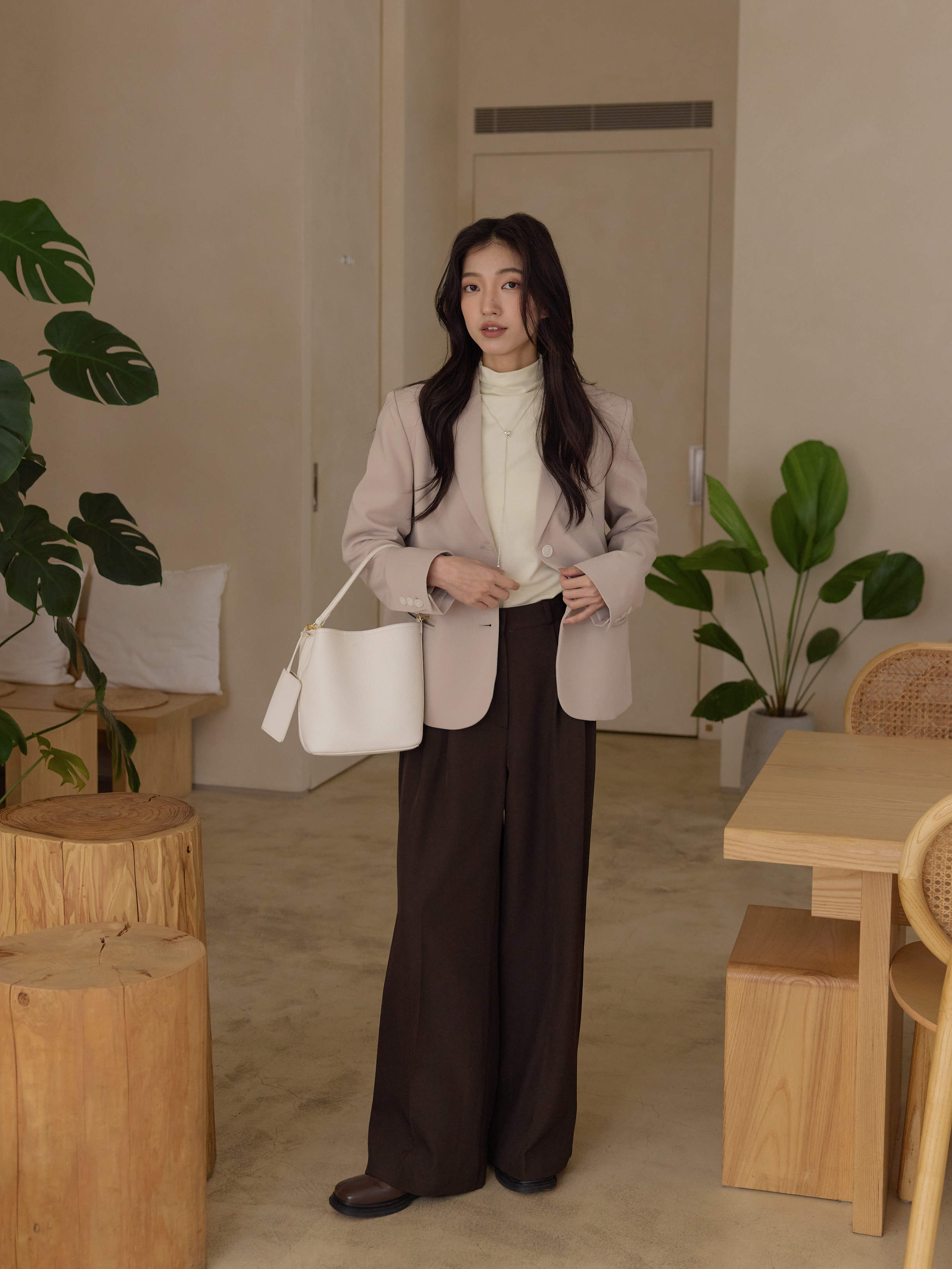 1020chu_1026.jpg 1020chu_1026.jpg