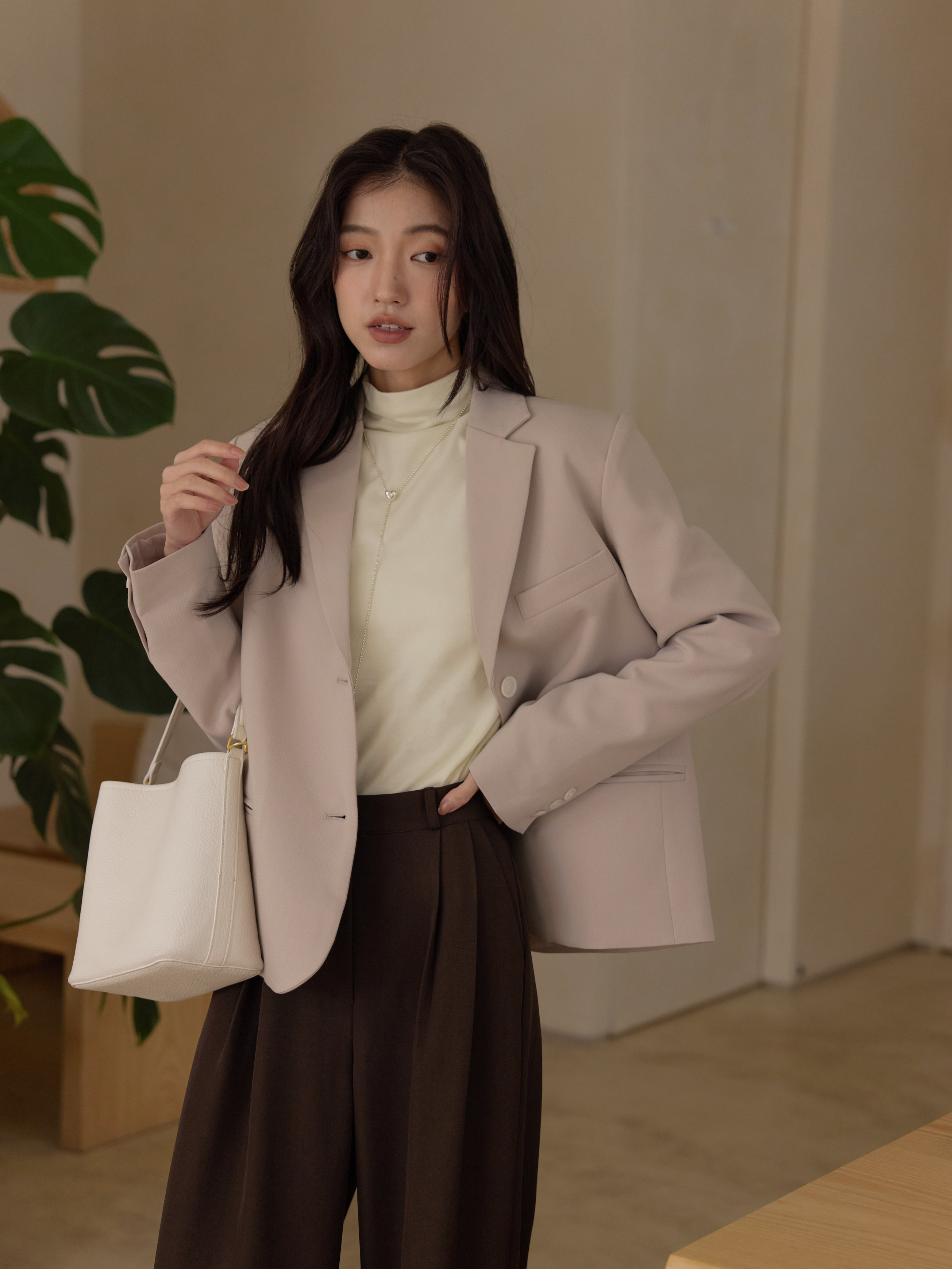 1020chu_1033.jpg 1020chu_1033.jpg