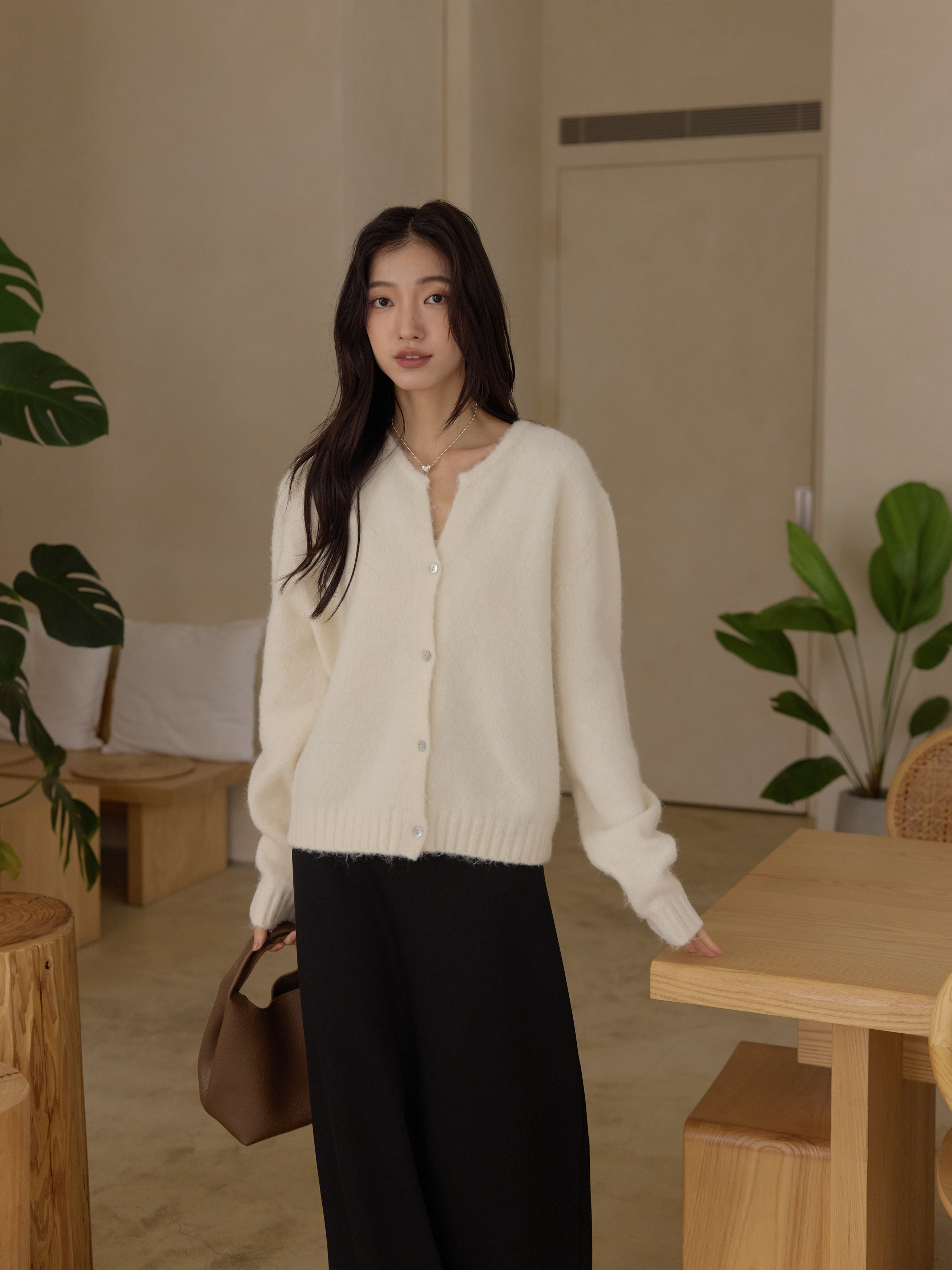 1020chu_1202.jpg 1020chu_1202.jpg