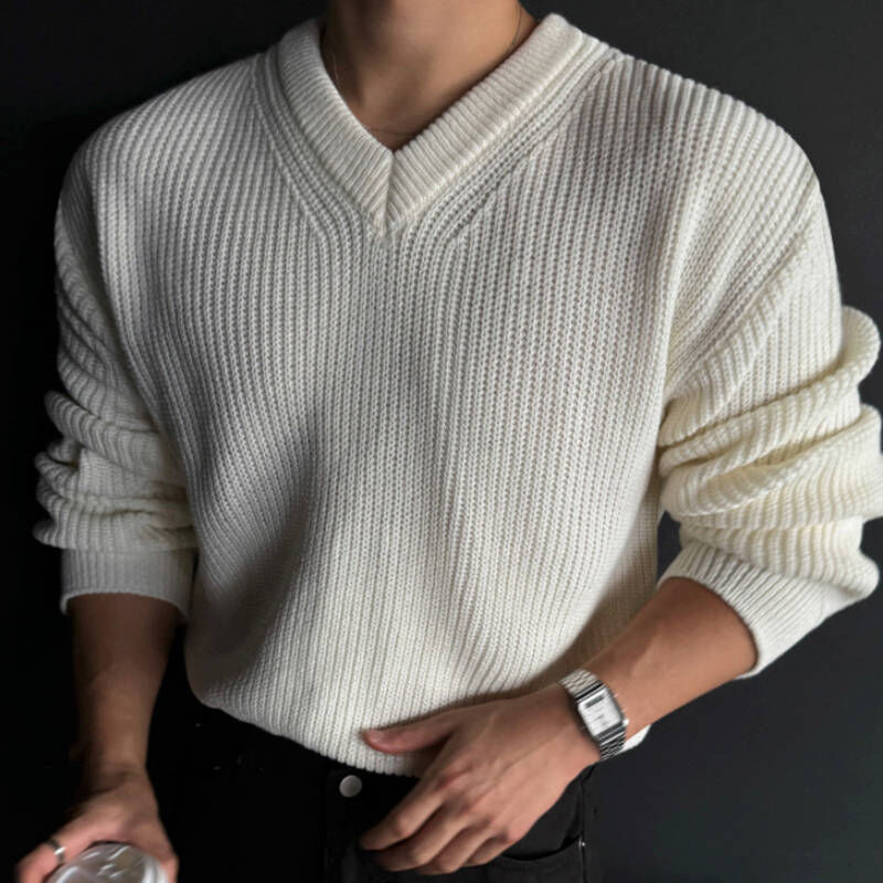 韓系簡約百搭，秋冬必備Ｖ領針織毛衣