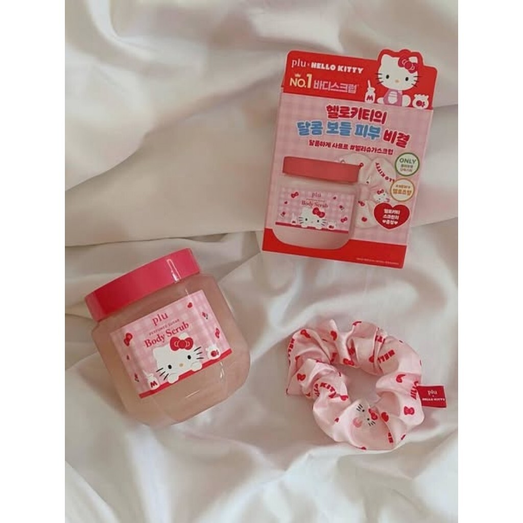 (預購商品)  韓國 PLU x HELLO KITTY 香氛海鹽身體去角質霜