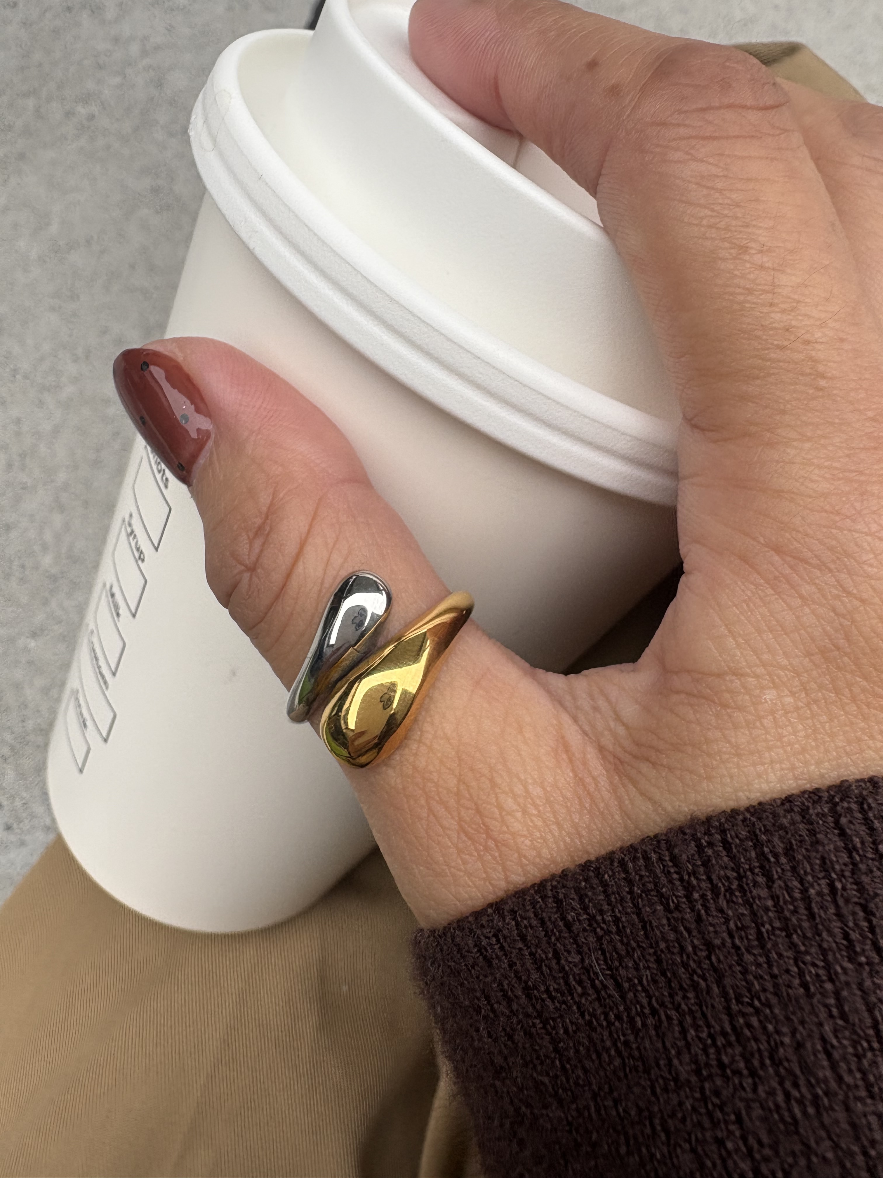 bicolor drop ring