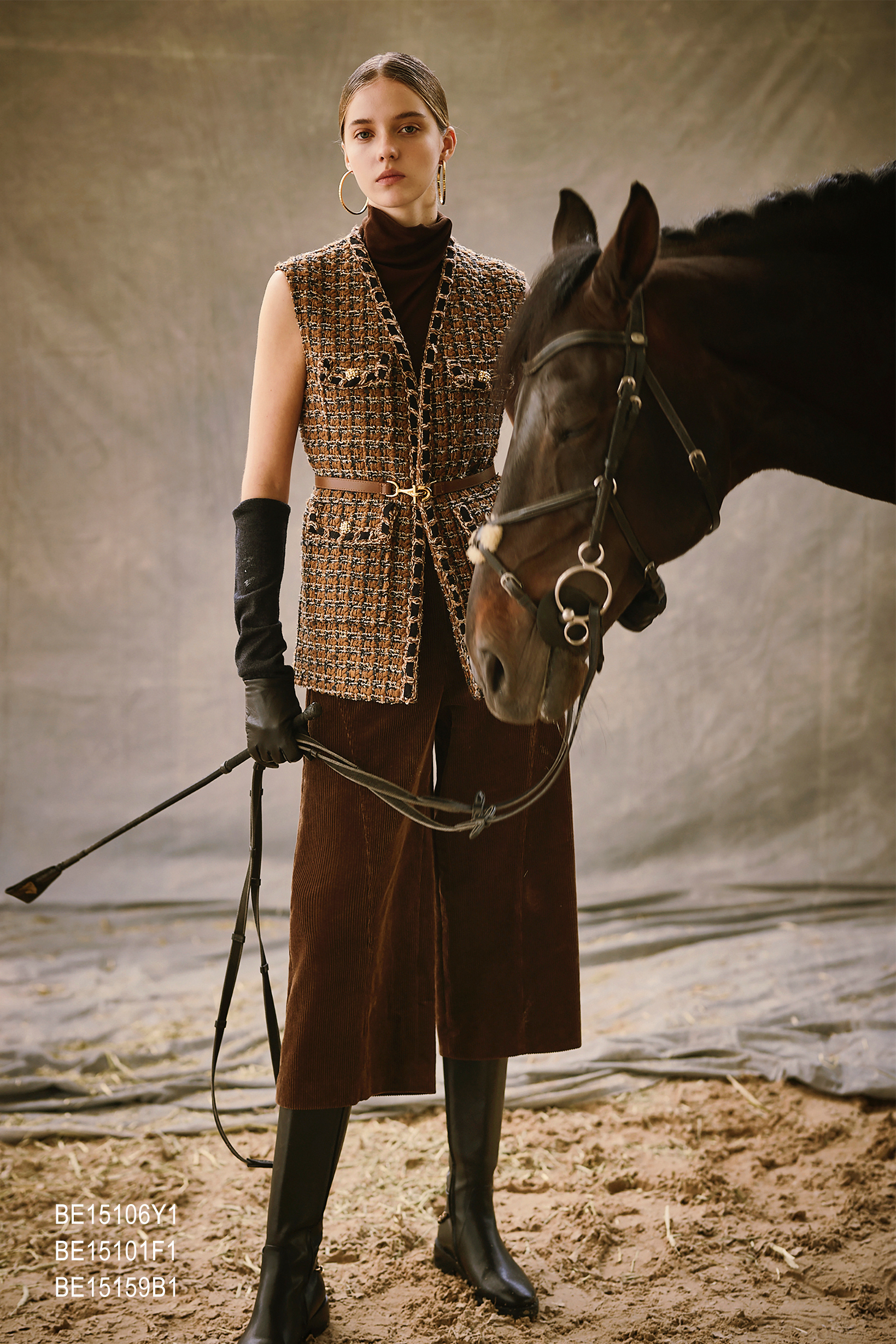 BE15159B1 雙色絨章燈芯絨高腰中寬褲 (2色)