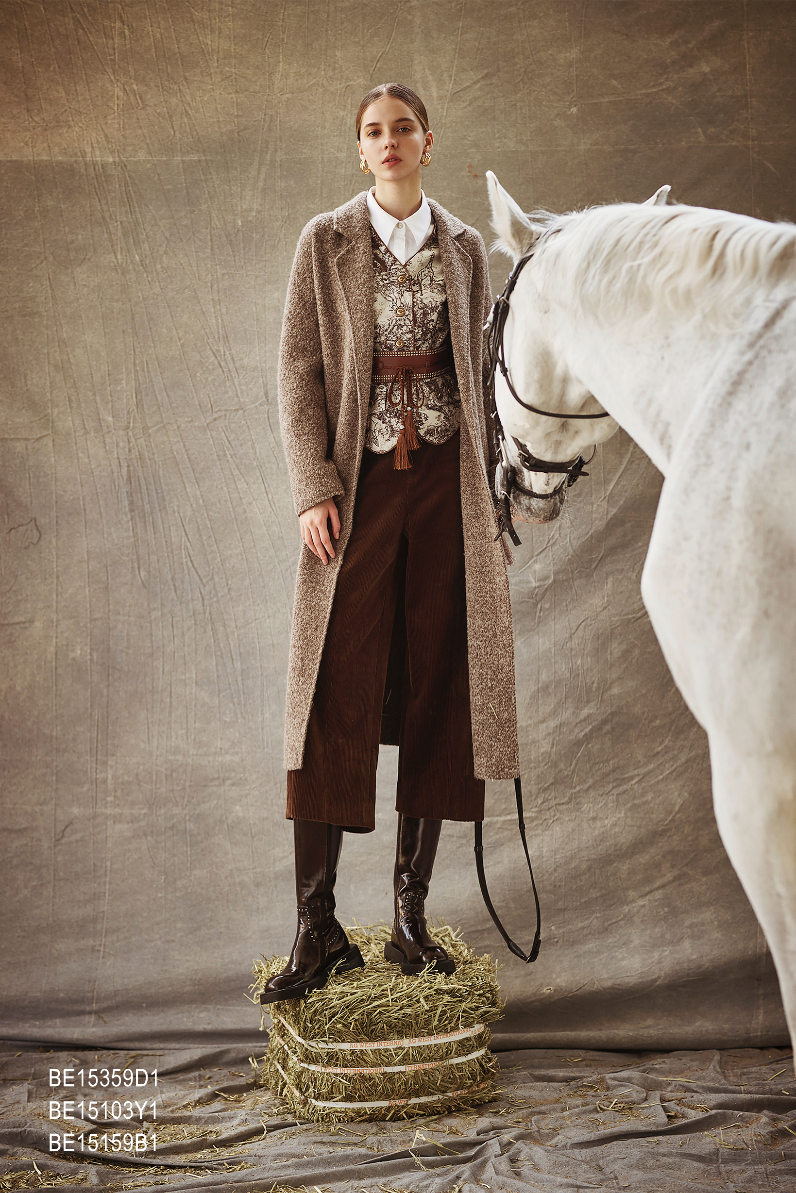 BE15159B1 雙色絨章燈芯絨高腰中寬褲 (2色)