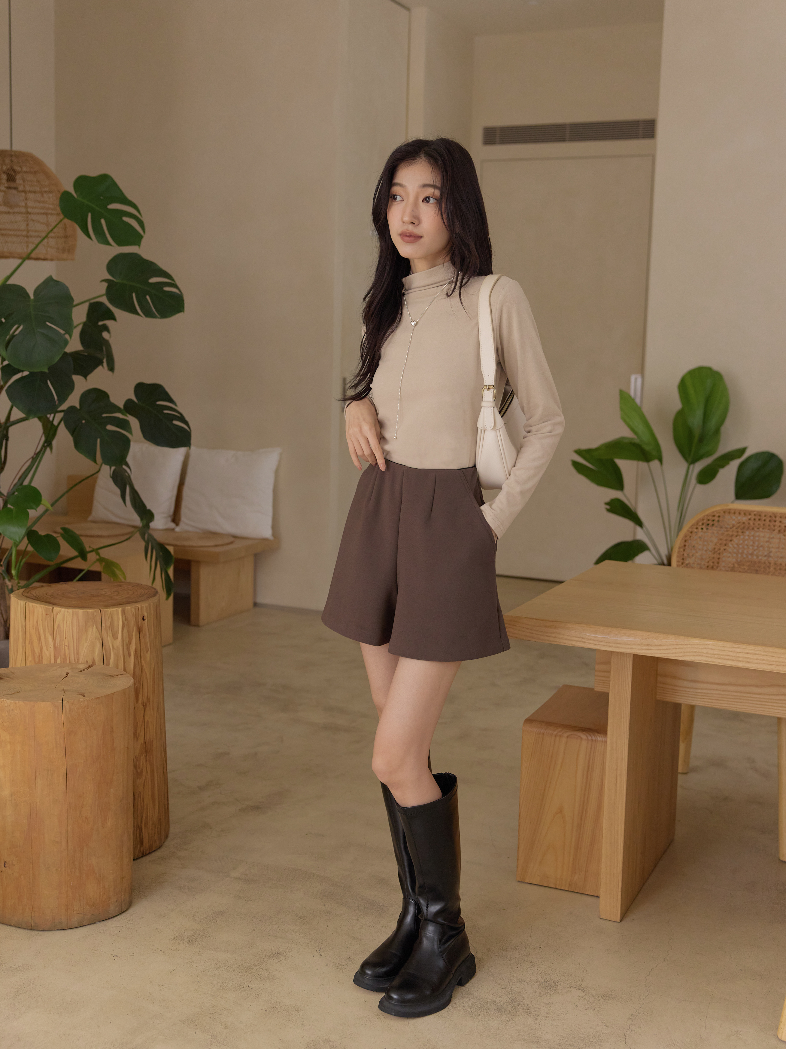 1020chu_1705.jpg 1020chu_1705.jpg