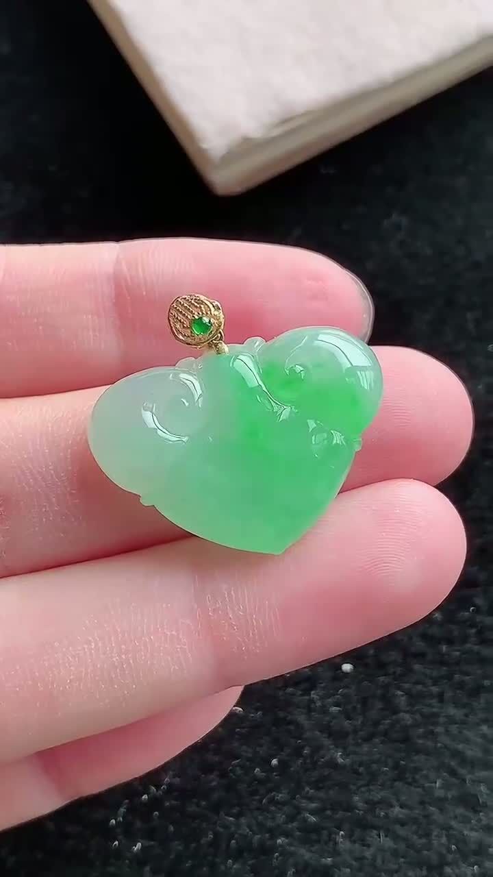 翡翠陽綠飄花如意頭,天然翡翠A玉, 緬甸玉, Jade, Jadeite