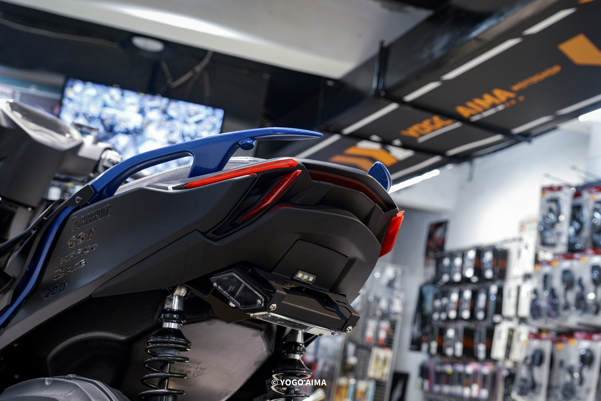 APEXX 七代戰改裝新品 X-WING 科幻尾燈