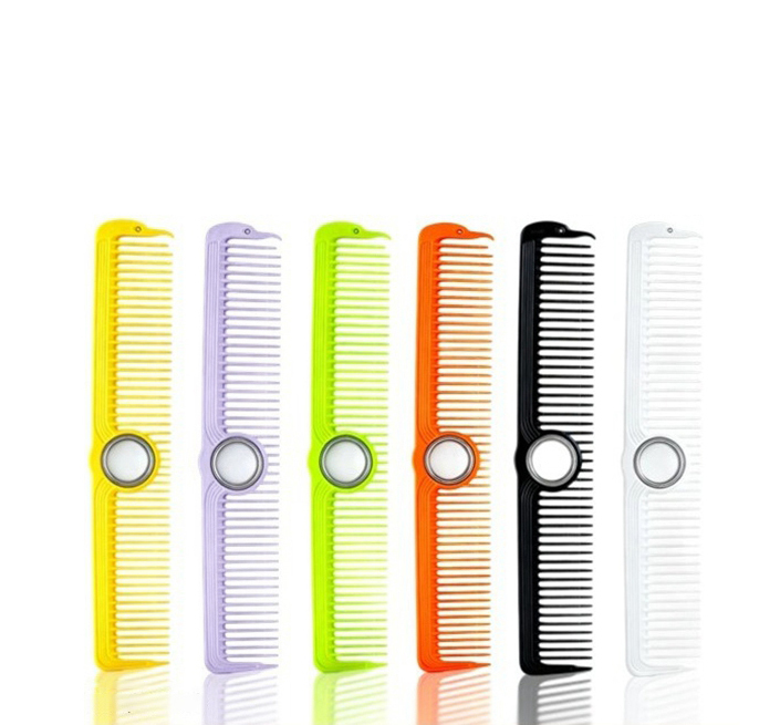 中空環鷹嘴剪髮梳