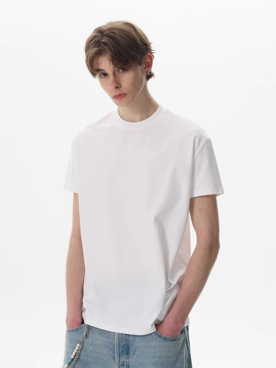 003. Crew Neck Tshirt