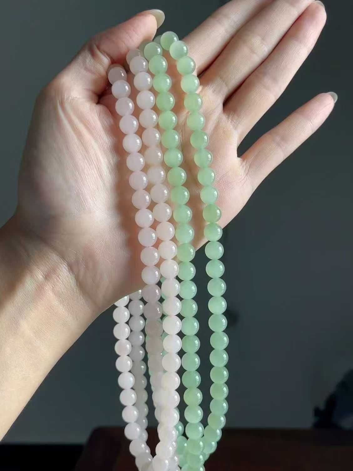 1014746 和田玉珠串項鏈 (8mm直徑)