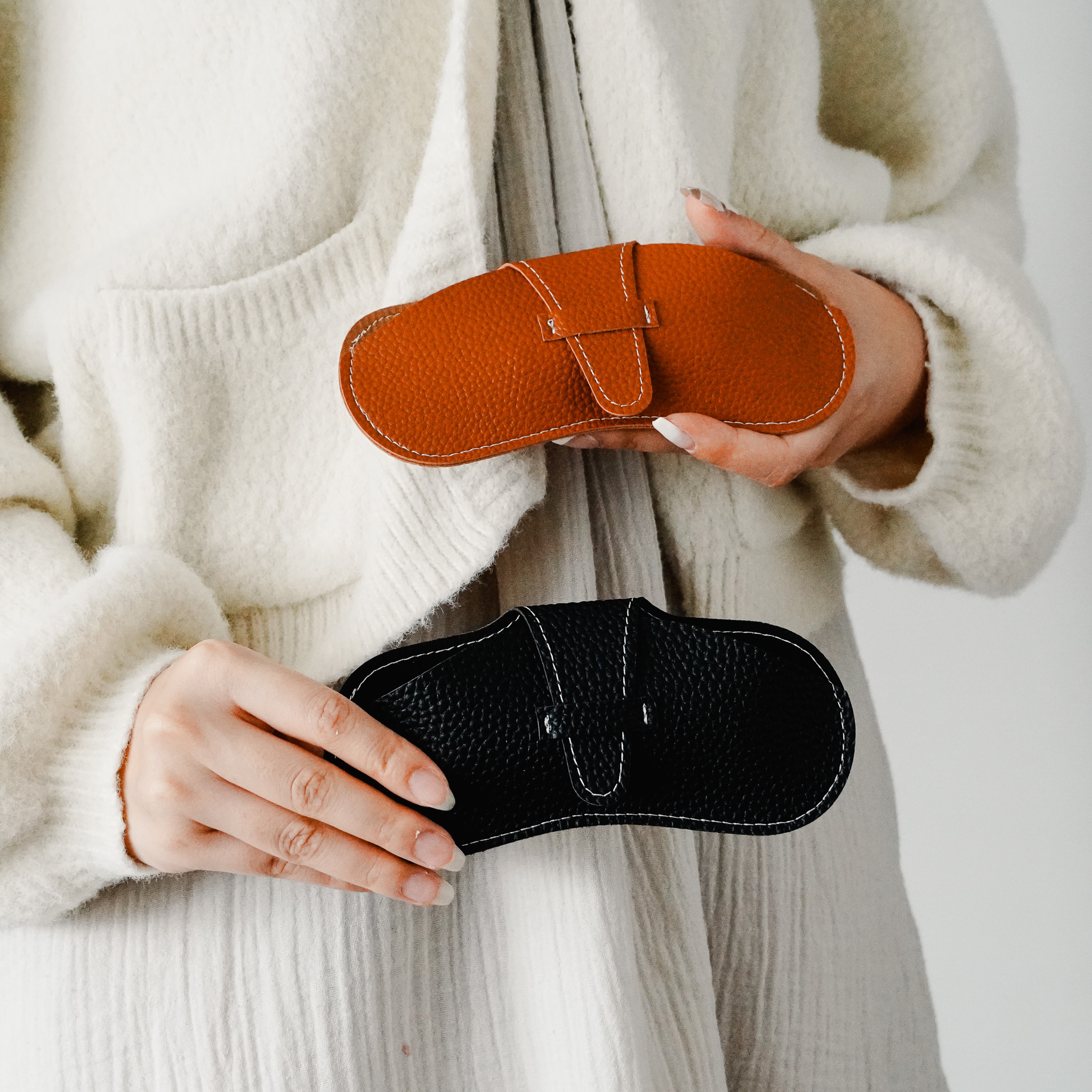 PU皮革太陽眼鏡收納袋 兩色售