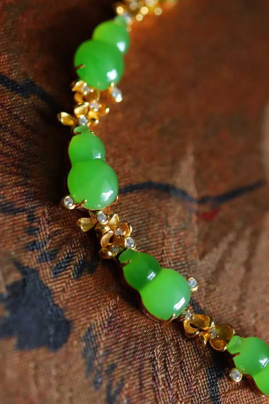 1014748 和田玉蘋果綠碧玉手鏈